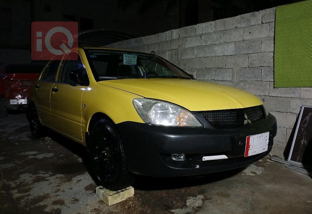 ميتسوبيشي لانسر